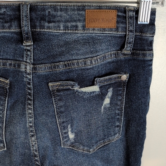 Judy Blue Distressed Skinny Fit Jeans - Picture 10 of 16